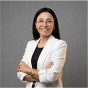 Formadora en liderazgo y habilidades directivas para profesionales y empresas.