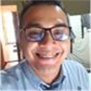 Maestro de inglés experiencia con niños, adolescentes y adultos