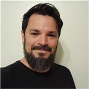 Cultured tutor from Argentina, with a contagious passion for the creative and technical application of the Spanish language