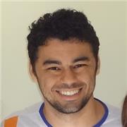 Graduado em Engenharia e Professor de inglês