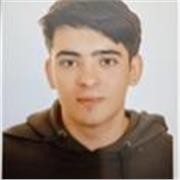 Estudiante de ingeniería preparado para dar clases de matemáticas y de física de forma presencial