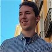 Profesor de Historia para alumnos de todos los cursos. Tambien ayudo a preparar la EVAU