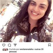 Sou apaixonada por ensinar, e sou muito dinâmica