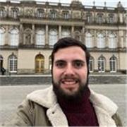 Profesor de matemáticas con amplia experiencia docente