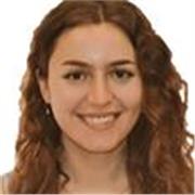 Soy graduada en Biología y actualmente estudio un Máster en Biotecnología. Tengo nivel C1 de inglés certificado por Cambridge.  