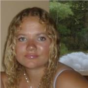 I am an enthusiastic 20-year-old law student offering private GCSE English language lessons catered to your abilities and needs.