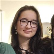 Biology tutor providing online lessons for GCSE biology students