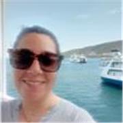 English teacher with a 20+ year experience in the field of education.