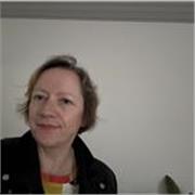 I am an experienced French tutor and am able to offer lessons to all ages from childhood through to adulthood.