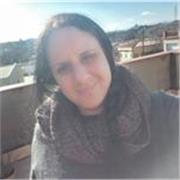 Responsable; tolerante y autocrítica; creativa, respectuosa, empática, también.