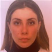 Mi chiamo Giada Moschi , ho 20 anni e mi sono diplomata al Liceo Economico Social