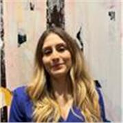 Studentessa magistrale offre lezioni di economia aziendale e contabilità per studenti delle scuole superiori e dell’Università