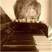 Creative development coach, songwriter, pianist and vocalist with a love of folk, pop and rock music, 15yrs as a Senior Lecturer.