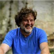 Profesor de Economía licenciado, con máster de profesorado y máster en inteligencia emocional y coaching. Imparto clases online.