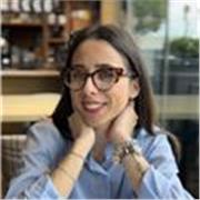 Sono una ragazza laureata in Scienze Giuridiche e studentessa di Giurisprudenza.Offro ripetizioni di diritto e economia politica