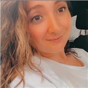 Profesora de primer ciclo de primaria para matemáticas y lenguas