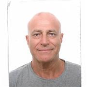 Profesor de Italiano, Ingles y Frances ayuda a niños y personas de todas las edades