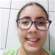 Professora que busca a melhor metodologia para cada aluno, visando extrair o melhor dele aprimorando seus conhecimentos e instigando a curiosidade, desenvolvendo a atenção e disciplina