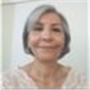 Profesora de química para alumnos de bachillerato