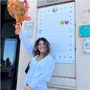 Diplomat al liceo linguistico e studentessa di relazioni internazionali