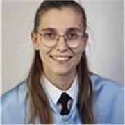 Profesor de apoyo en todas las materias de primaria. Profesora de lenguaje musical hasta segundo de grado profesional