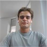 Profesor de Matemáticas aplicadas, cursando el último año del Doble Grado en Derecho y Economía de la Universidad de Valencia. 