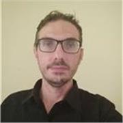 Do lezioni di informatica e insegno linguaggi di programmazione: python, php, c#, c ,c, javascript, ecc