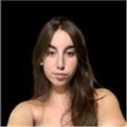 Estudiante de enfermería que ofrece clases particulares a niños de Valladolid