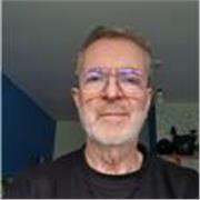 English tutor providing lessons to people of all ages