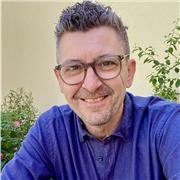 UK native, certified EFL teacher with B2 German, and 20+ years of producing TV behind me to help bring a little creativity and fun into lessons!