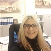 Laureata in Economia offre lezioni di ripetizione di Economia, Diritto e Matematica