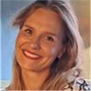 Hello there, I'm an English mother-tongue teacher ready to help you!