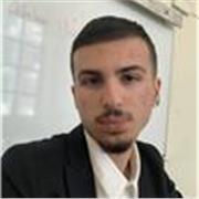 Tutor di Francese impartisce lezioni online
