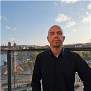 English speaking tutor available for speaking practice during weeks