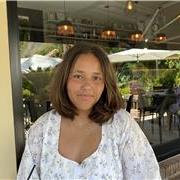 French tutor teaching students of all ages