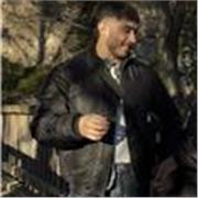 Soy una persona organizada y adaptable, con la capacidad de crear un ambiente de aprendizaje estructurado y acogedor.