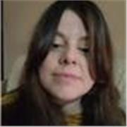 Soy una persona polivalente y con experiencia en dar clases particulares tanto de ciencias como de letras 