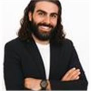 Ich biete Arabischunterricht an, sowohl für Kinder als auch für Erwachsene. Außerdem biete ich Nachhilfe in Mathe für Kinder an. 