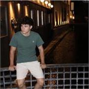 Buenas! Mi nombre es Nico y soy un estudiante de ingeniería electrónica. Tengo muy buenos conocimientos en la materia