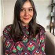 Insegnante madrelingua, insegnante in una scuola a a Londra. Disponibile a impartire lezioni di Inglese da remoto