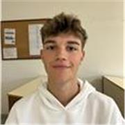 Árbitro, jugador y entrenador de baloncesto con 12 años de experiencia en el deporte.