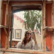 Profesora de diseño de interiores apta para todos los niveles