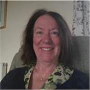 An experienced CELTA qualified native English speaker who delivers fun, enjoyable and productive lessons online and in person