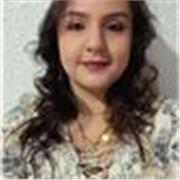 Soy María tengo 31 años, español nativo, mi enfoque es poder ayudar a que aprendan español de una manera fácil y didáctica. 