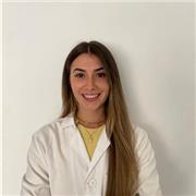 Soy graduada en Química y apasionada por la educación. Tengo el máster en Educación Secundaria especializada en Física y Química. Estoy dispuesta a impartir clase a todo rango de edad que lo necesite (ESO, bachillerato), tanto de Química como de Matemátic