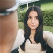 Offro lezioni a bambini di elementari e medie, adattandomi a loro