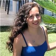 Universitaria disposta a dare ripetizioni o ad aiutare i vostri figli con i compiti