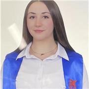 Soy una estudiante de derecho y estoy dispuesta a dar clase o cuidar a niños de 3-12 años