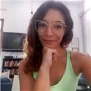 Laureanda bilingue(italiano-spagnolo), disponibile ad impartire ripetizioni per materie umanistiche e lingue