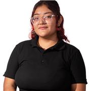 Maestra de inglés con experiencia inicial en estudiantes de nivel básico, comprometida con el aprendizaje y desarrollo